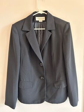 Jones New York Charcoal Pinstripe Women’s Blazer